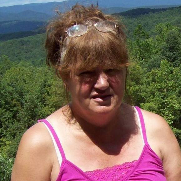 Meet your Posher, Glenna - Picture 1 of 1